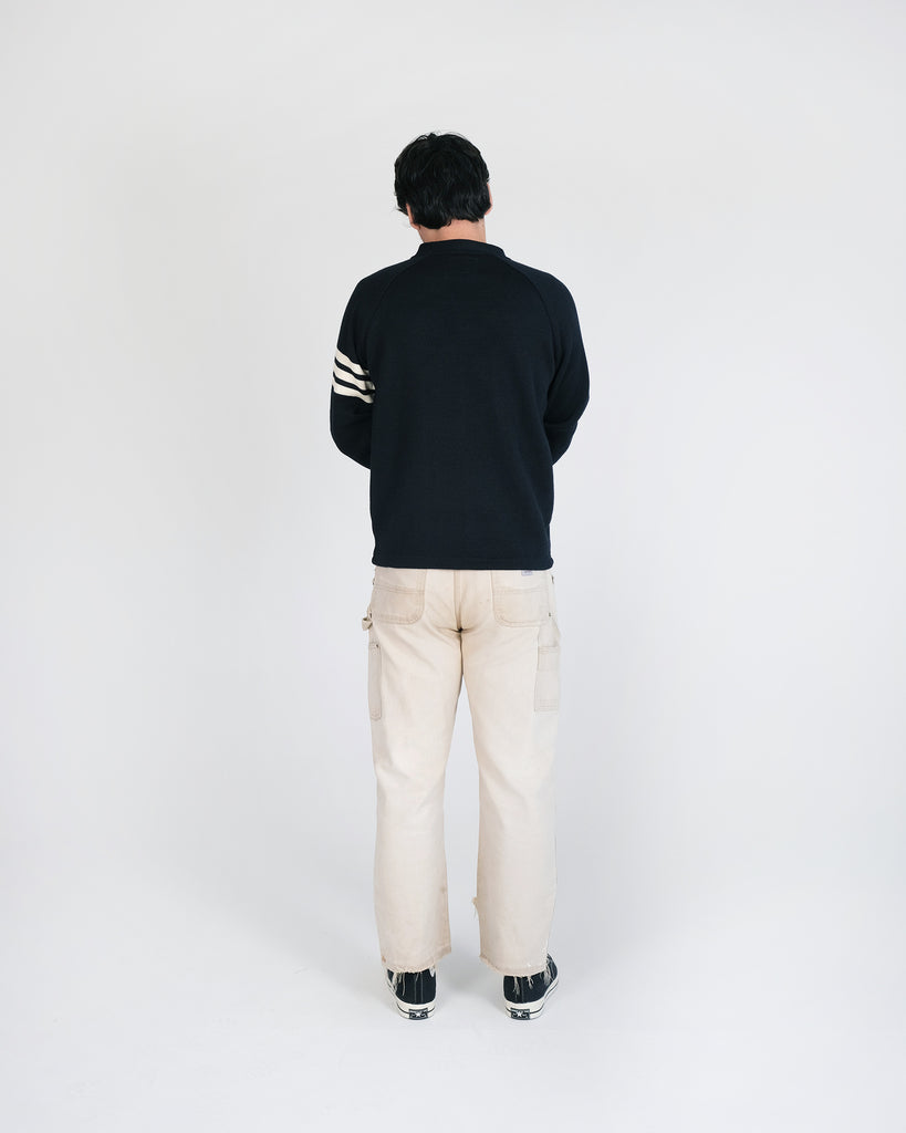 V-Neck Sweater - Black / Off White